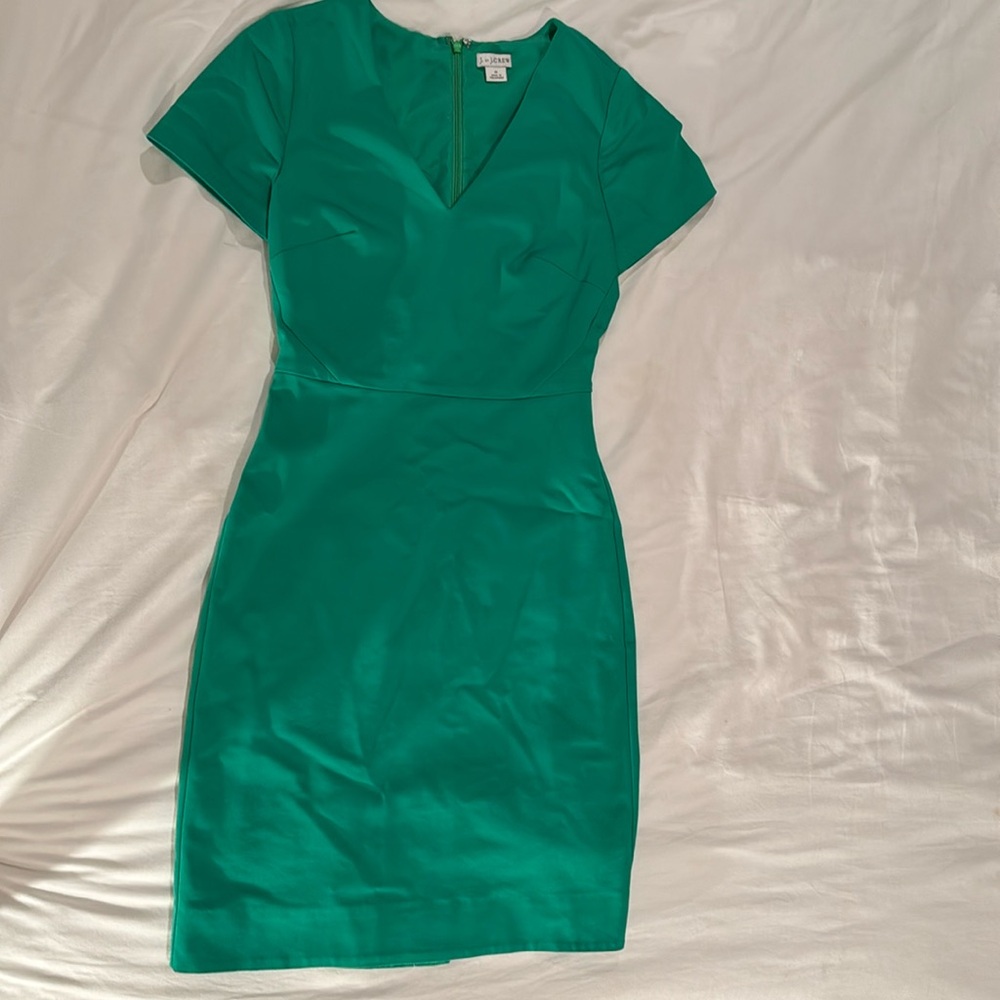 Green pencil dress